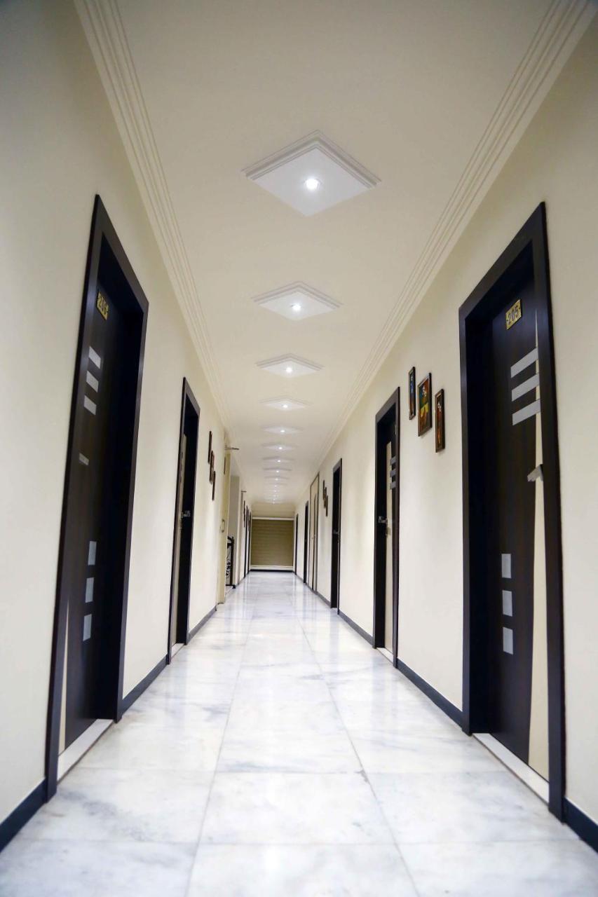 Hotel Regency Jāmnagar Eksteriør bilde
